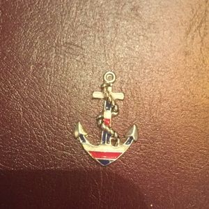 Anchor pendant😊